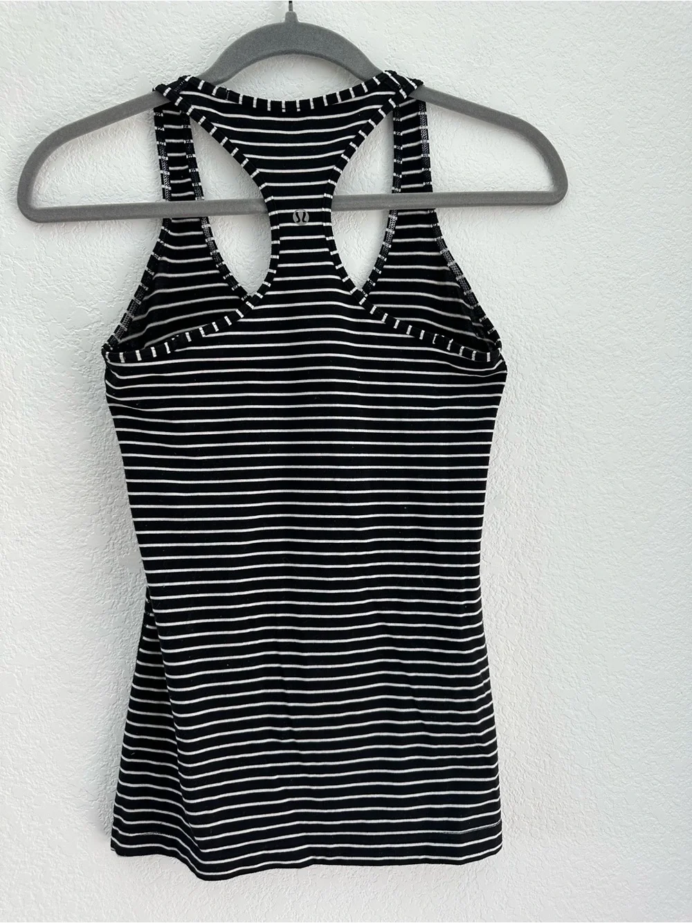 Lululemon Essential Tank Top Black White Stripe Racerback Vitasea Size 4